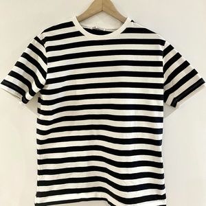 Zara men's striped t-shirt. Size S. Like new - worn once.